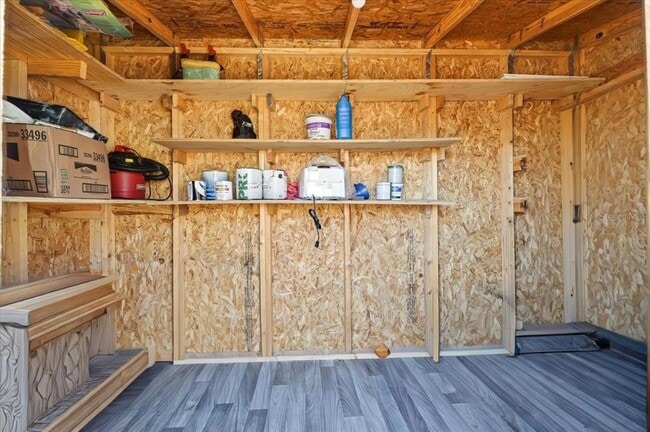 Building Photo - 985 Highland Crest Cir