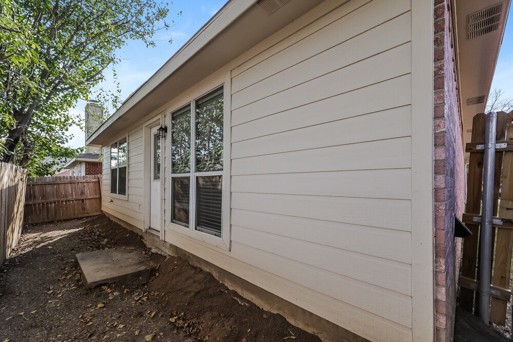 Building Photo - 3037 San Martin Dr