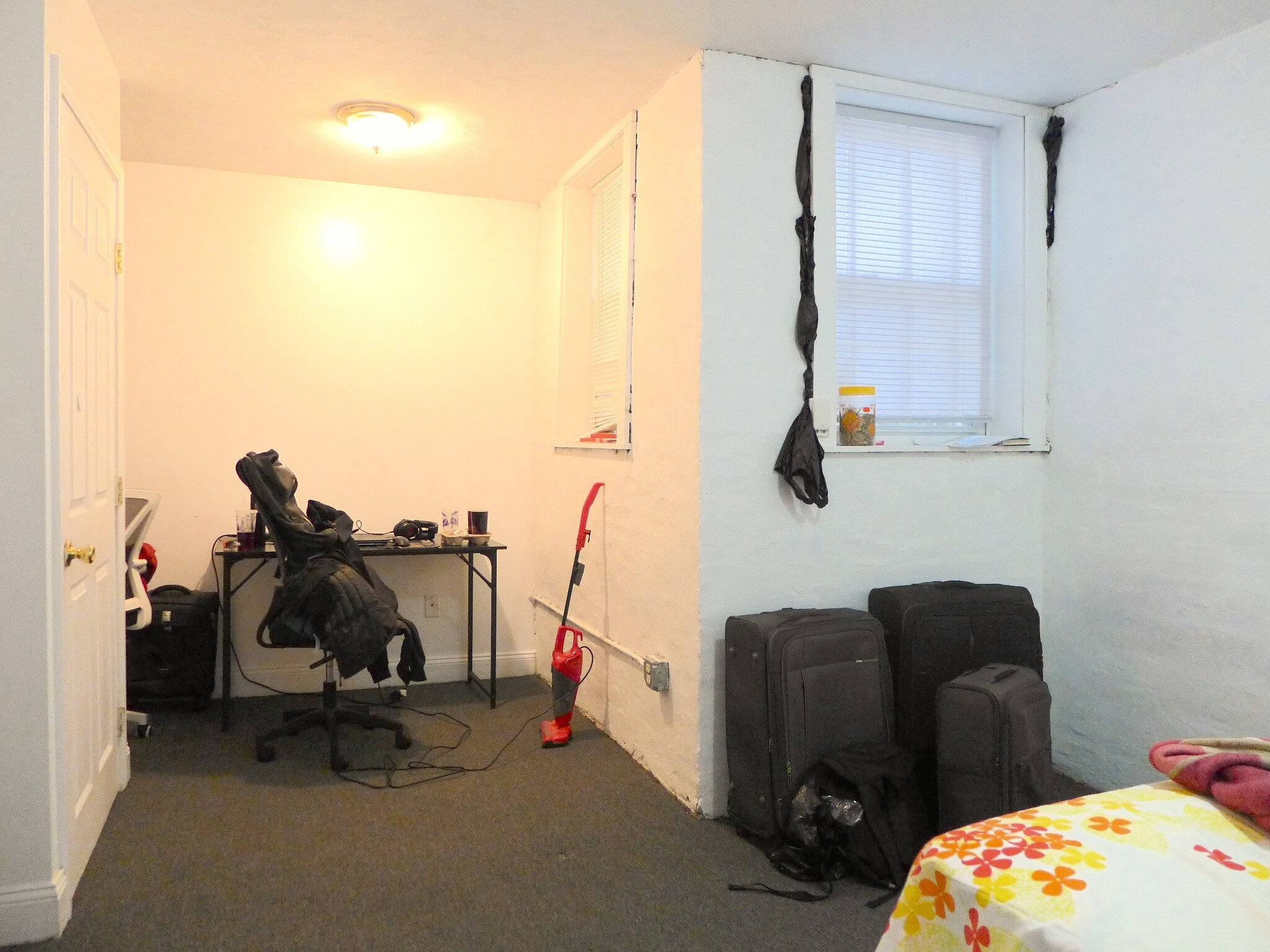 Building Photo - 24 S Huntington Ave