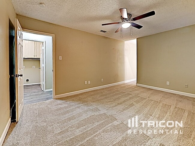 Building Photo - 429 Parkridge Blvd