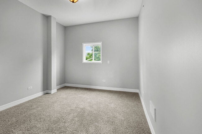 Building Photo - 43 E 145th St