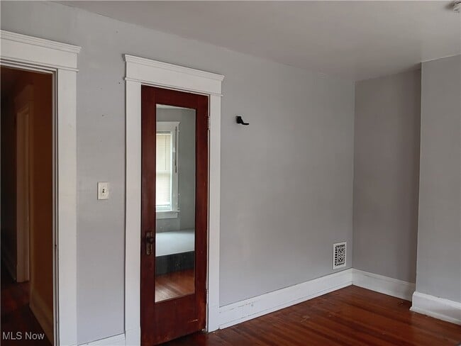 Building Photo - 10710 Clifton Blvd