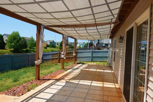 Building Photo - 344 Marble Ln