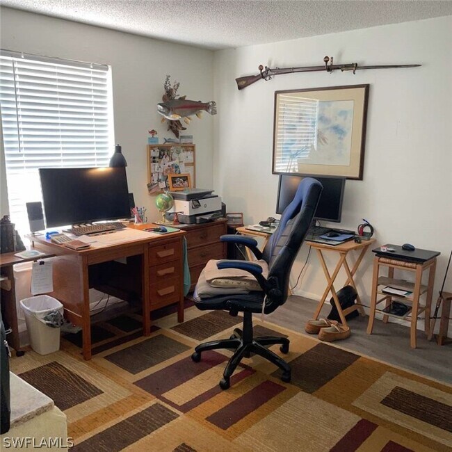 Building Photo - 4619 Chippendale Dr