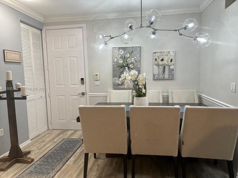 Building Photo - 4508 SW 160th Ave