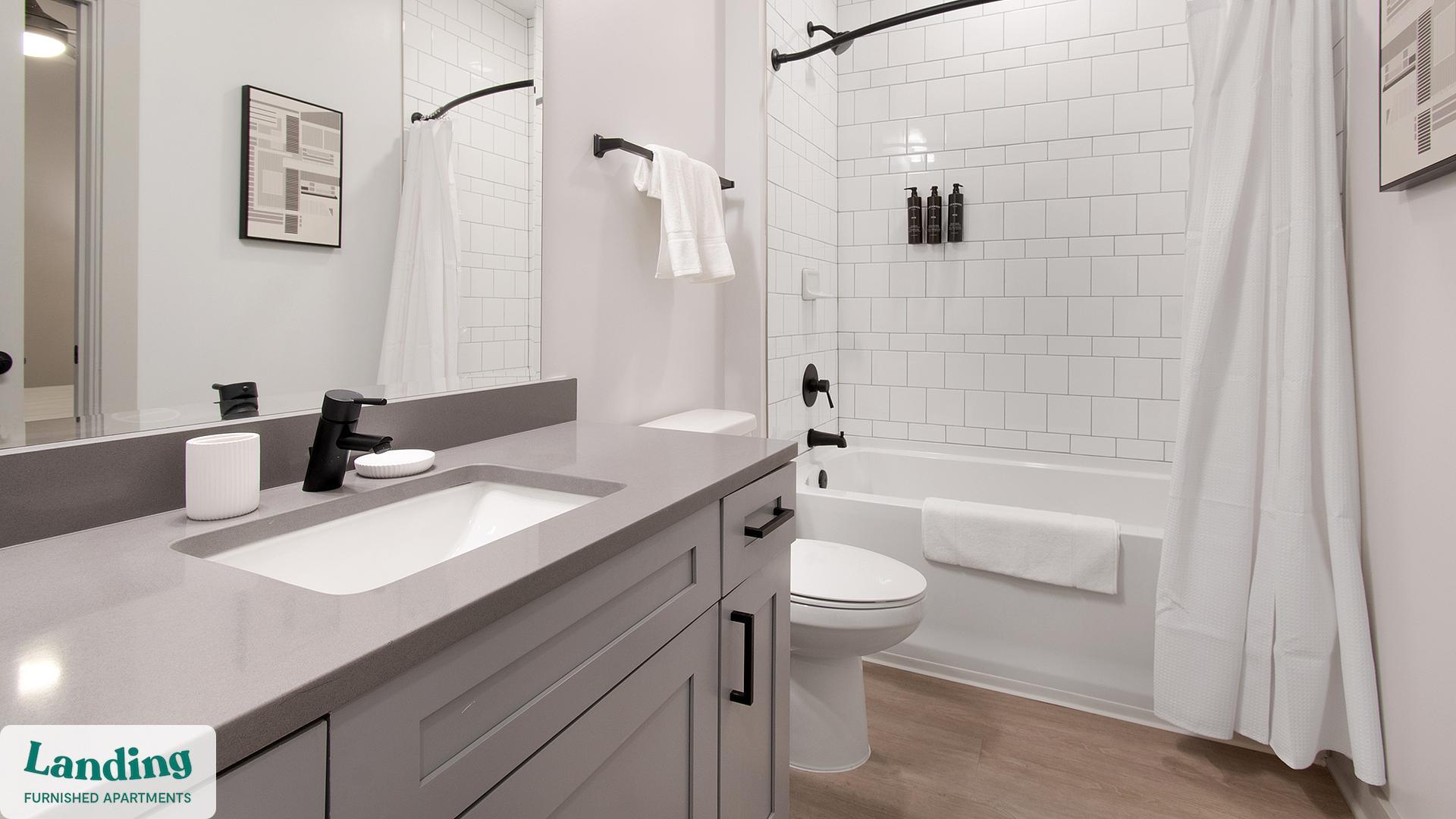 Building Photo - 1148 N Main St