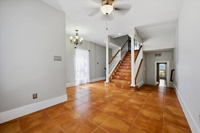 Building Photo - 4020 Mediterranean St