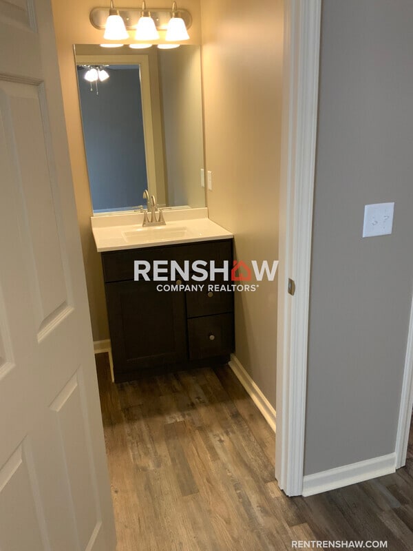 Building Photo - 1110 Tibbs St