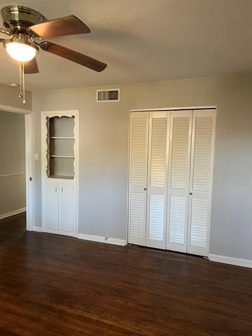 Building Photo - 501 Merrill Dr