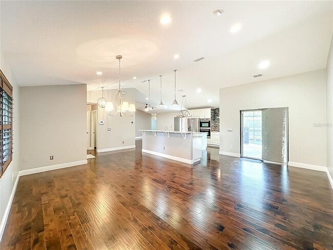 Building Photo - 9134 Sabal Palm Cir