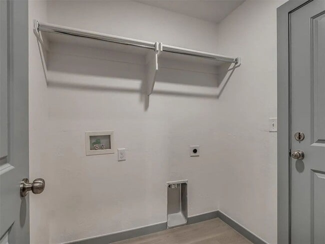 Building Photo - Turnkey 3-Bedroom Home in NW OKC – Perfect for Pets!