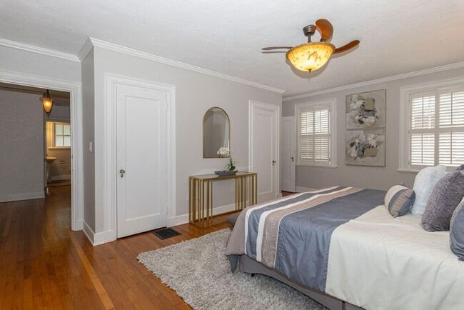 Building Photo - Spacious 4-Bedroom 1930's Mediterranean Home in College Park