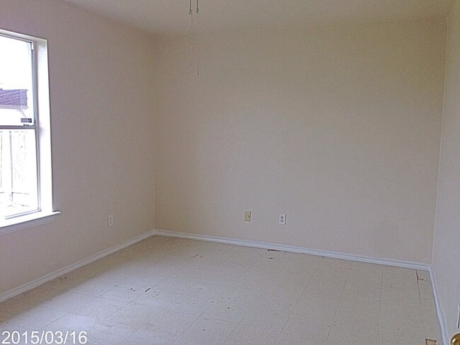 Building Photo - Sky Harbor 3 Bdrm 1 Bath Home