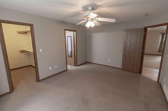 Building Photo - 1606 Typhoon Dr