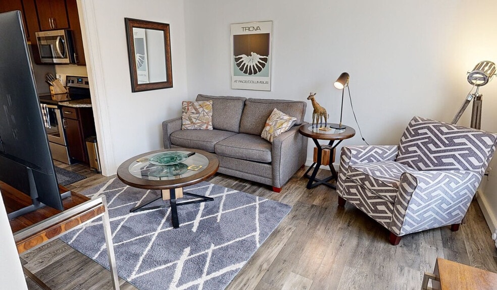 Primary Photo - 502 N Main St