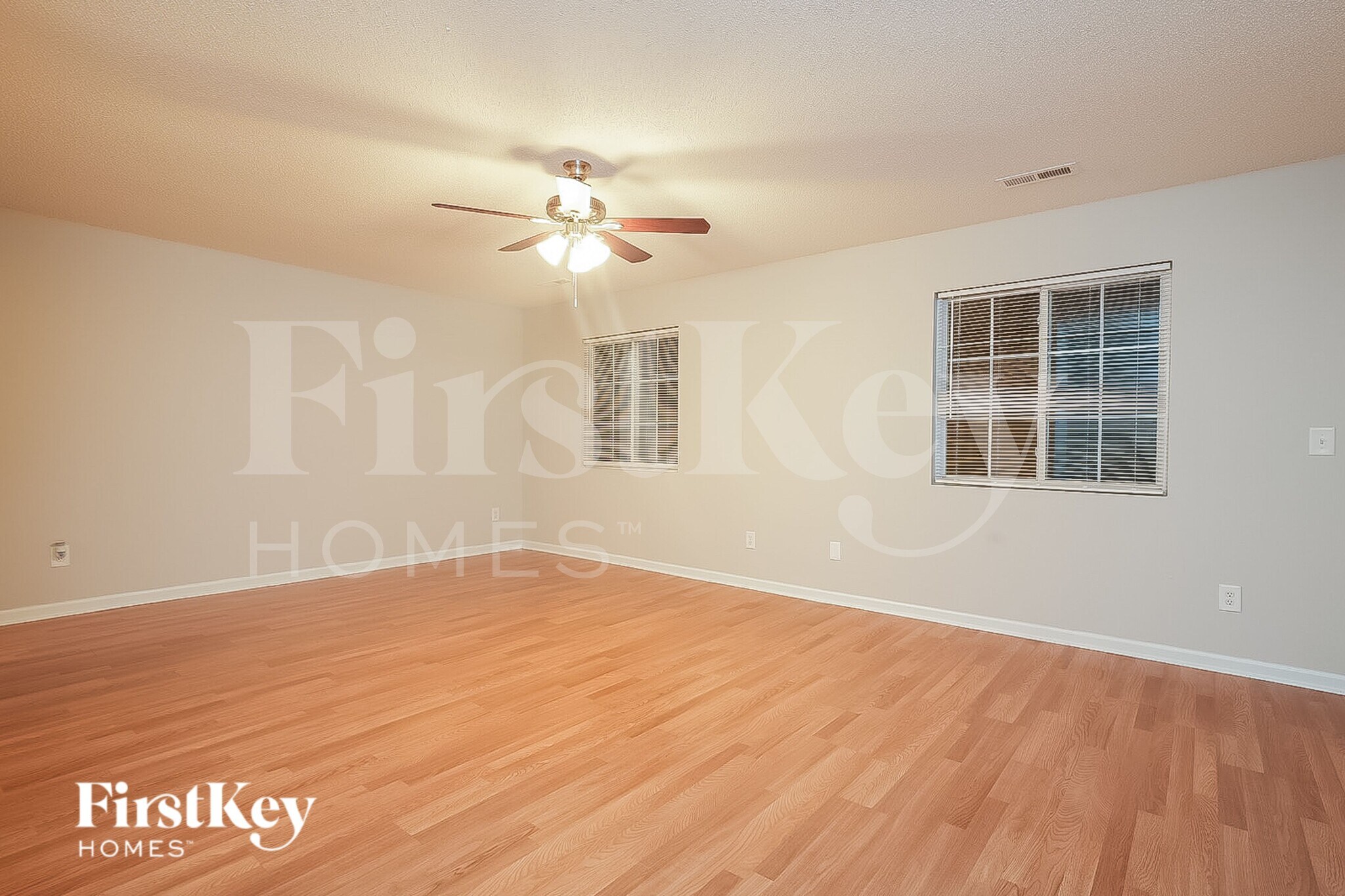 Building Photo - 5701 Yachtsman Ct