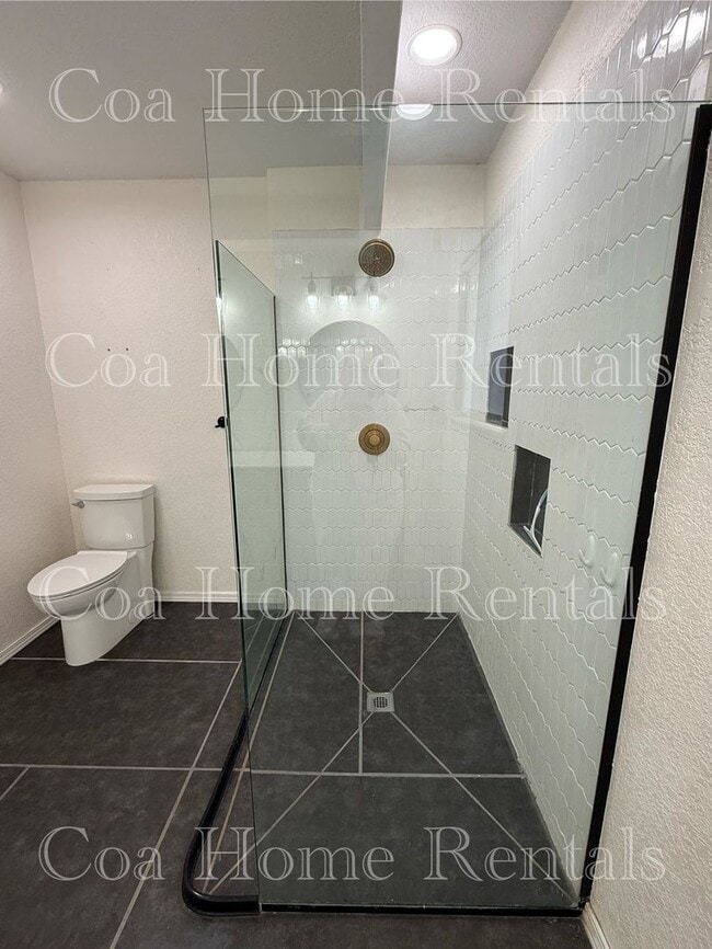 Building Photo - Great home in Derby Kansas