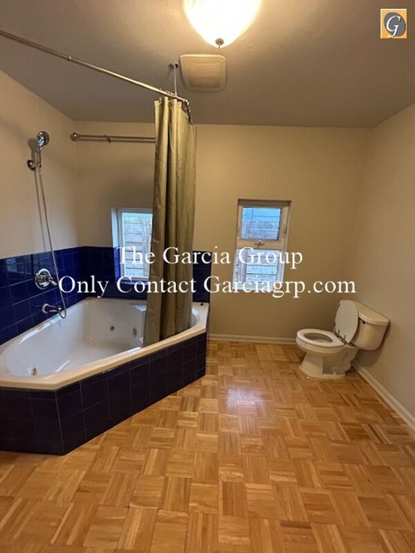 Building Photo - 3326 SE 28th Pl