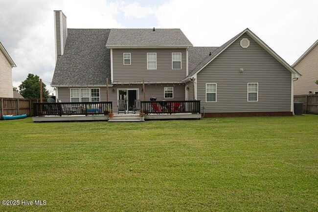 Building Photo - Welcome to Woodlands!