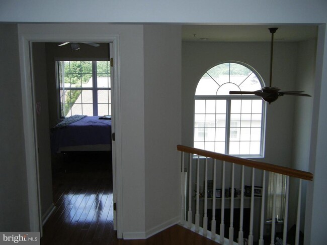 Building Photo - 467 Glenn Rose Cir