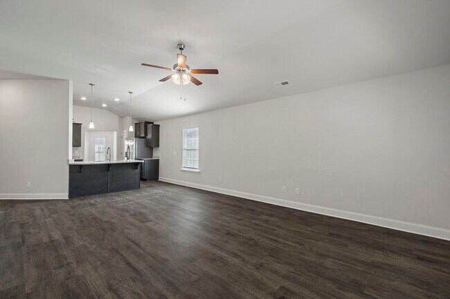 Building Photo - 9102 Eagle Trce Dr SE