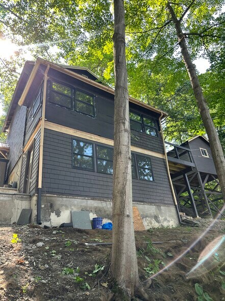 Building Photo - 835 Taughannock Blvd
