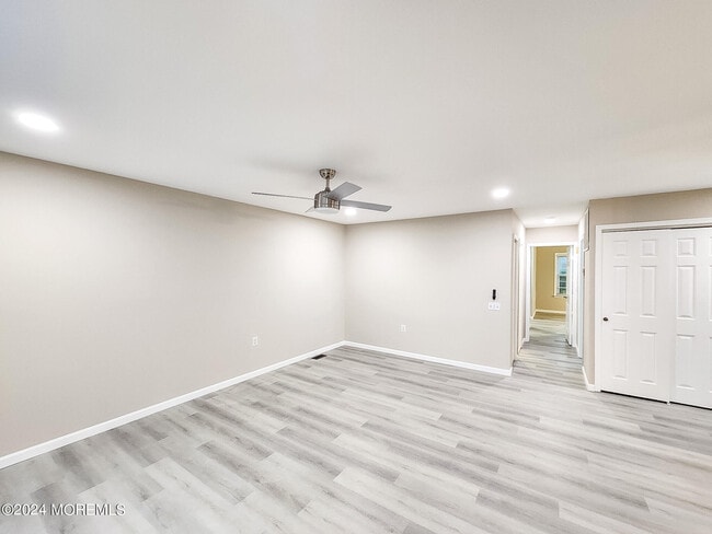 Building Photo - 3D John Adams Ct