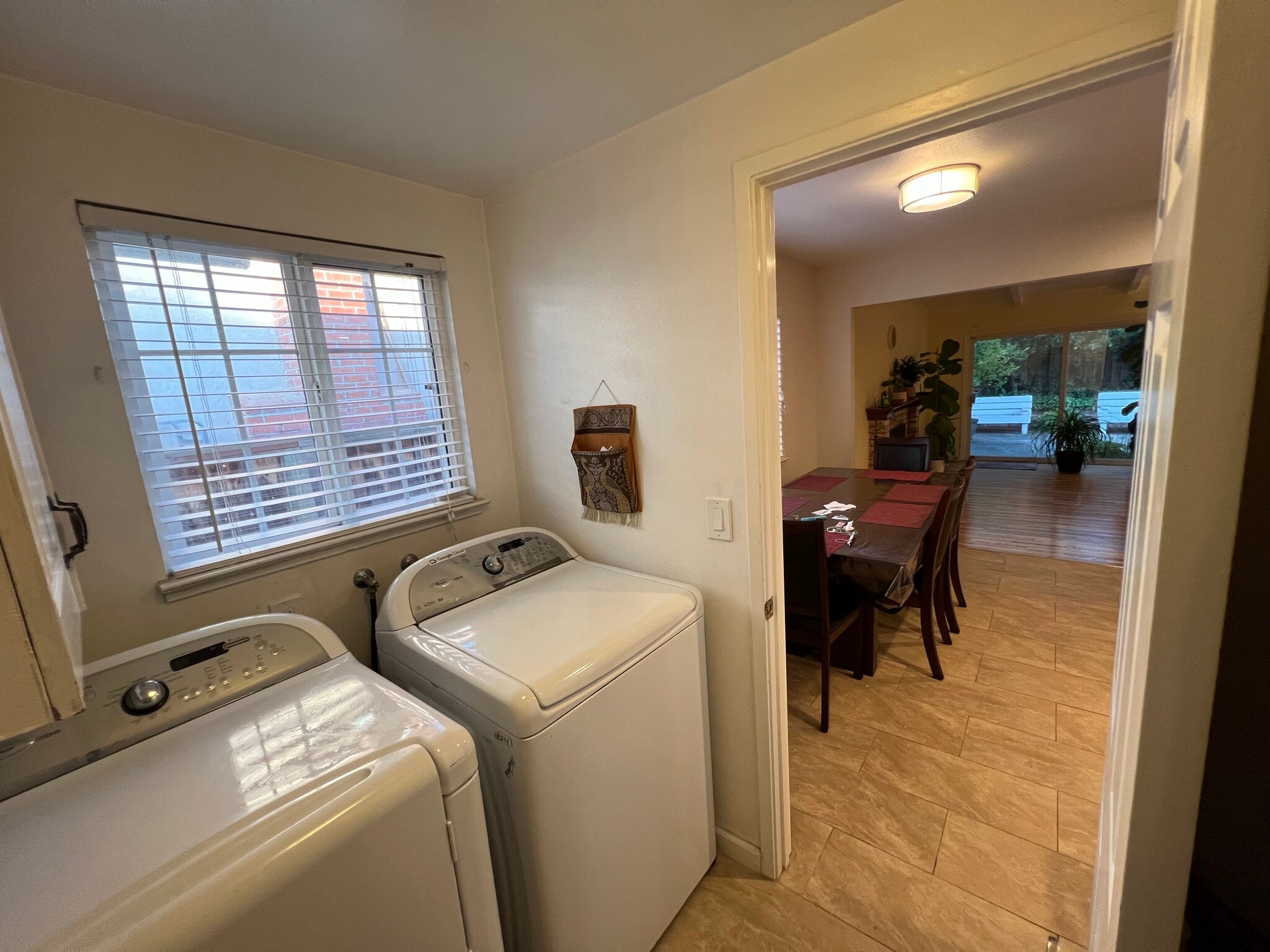Washer-Dryer - 1642 Tahoe Dr