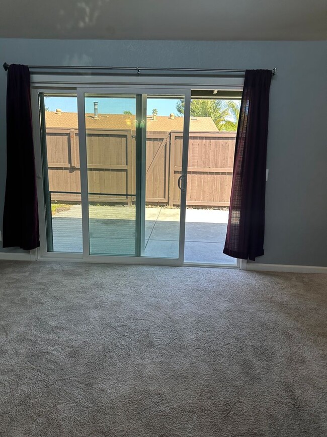 Building Photo - Cozy 3-Bed, 2-Bath Home in Lincoln Manor