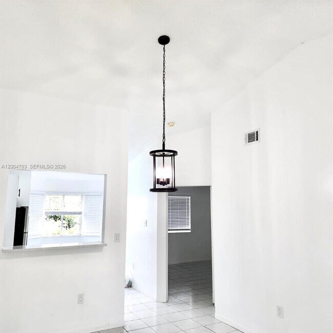 Building Photo - 6960 NW 174th Terrace