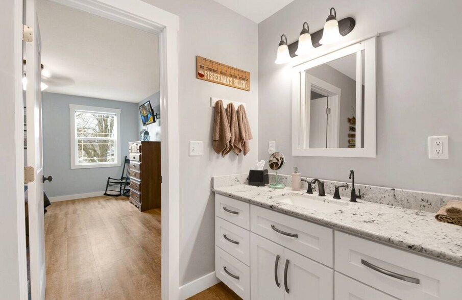 Building Photo - 9821 N Marine Key Dr