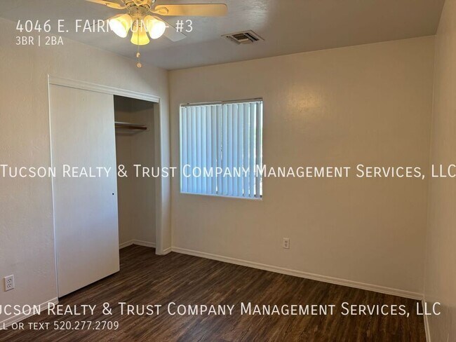 Building Photo - 4046 E. FAIRMOUNT-#3