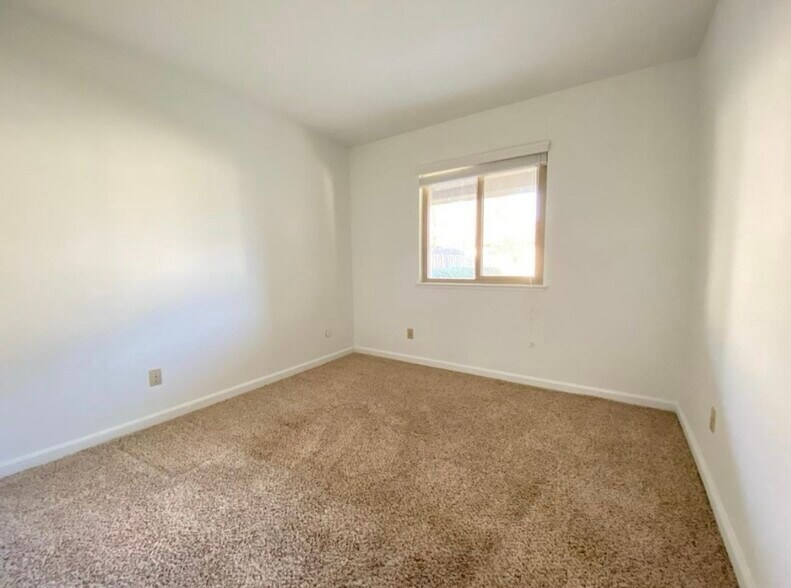 Building Photo - 2308 Filmore Ln
