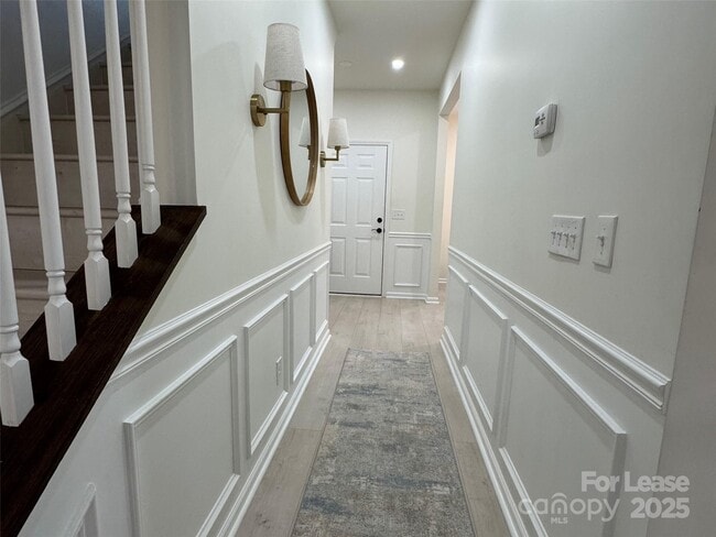 Building Photo - 8419 Aspen Ct