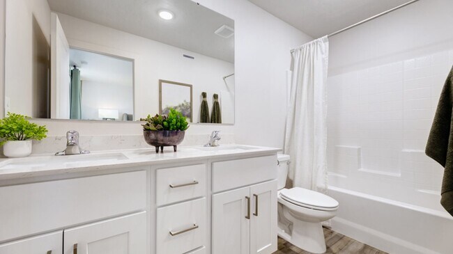 Building Photo - 11049 W Hidden Pt St