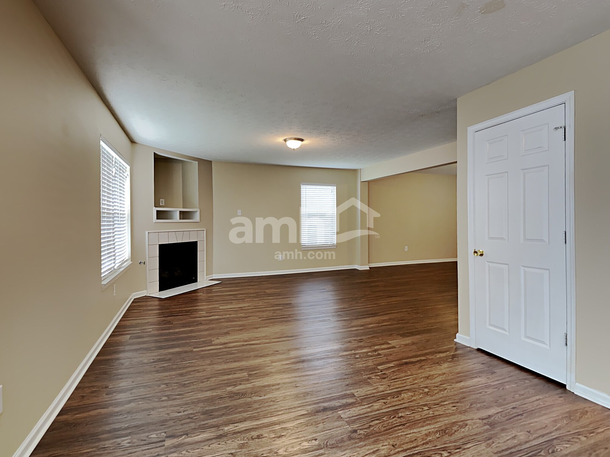 Building Photo - 5805 W Deerview Bend