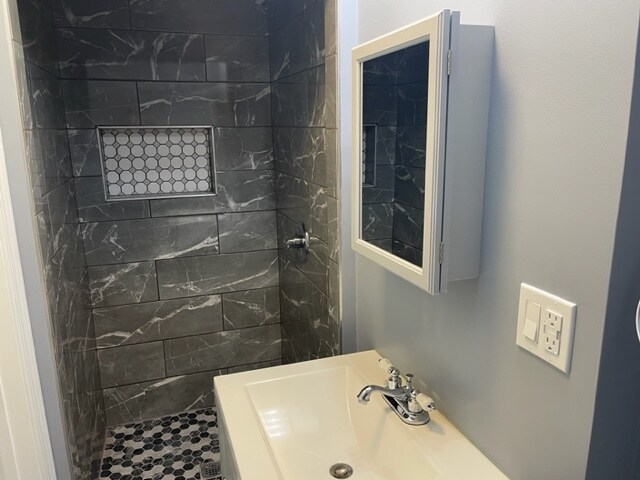 Bathroom - 173 Belmont Ave