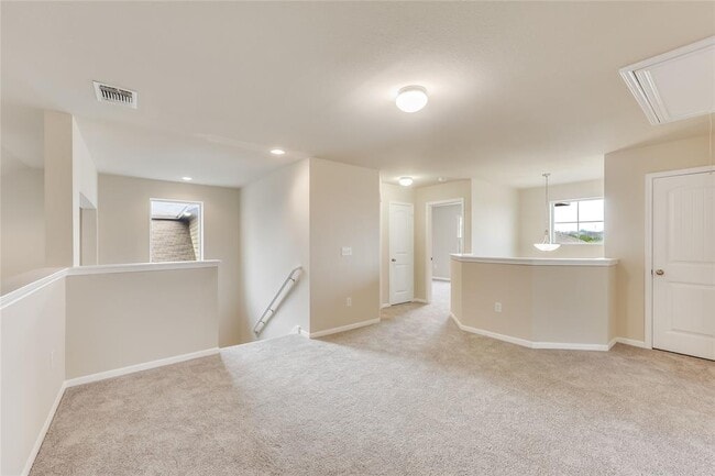 Building Photo - 3205 Ortman Dr
