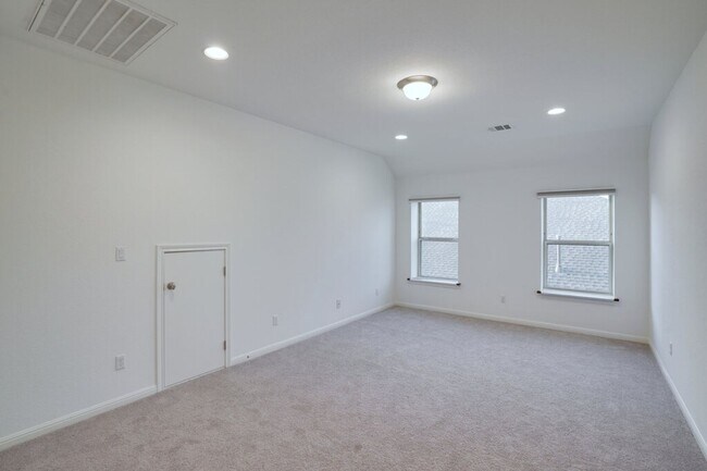 Building Photo - 4304 Promontory Point Trail