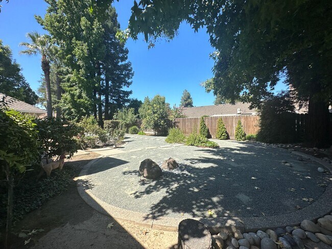 Building Photo - 2601 Bardolino Ln