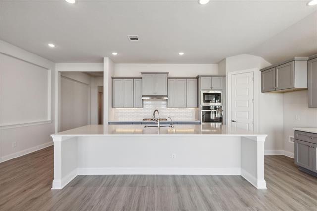 Building Photo - 3913 Ashland Ave