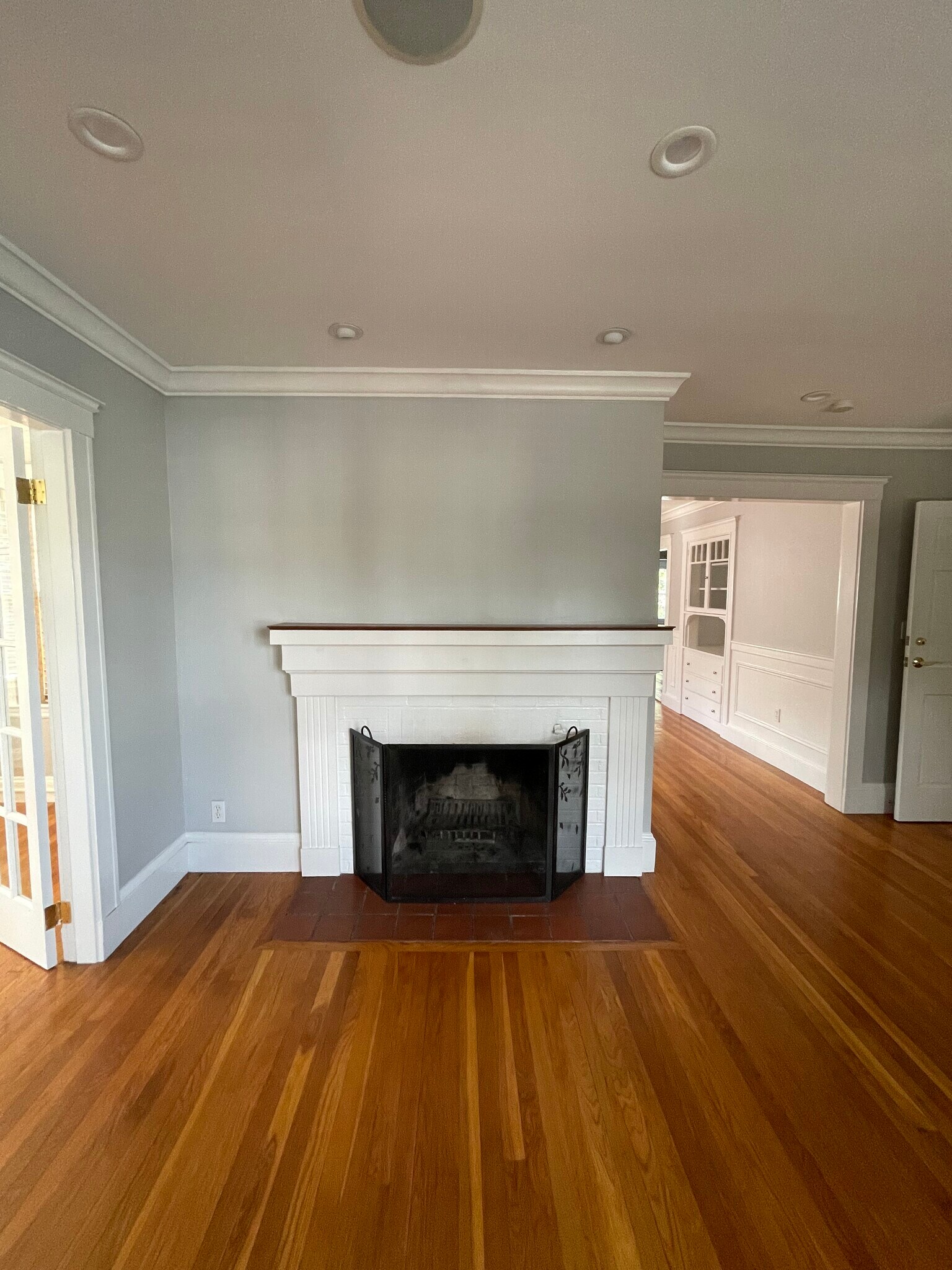 wood burning fireplace - 36 Gerald Rd