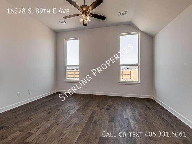 Building Photo - 16278 S 89th E Ave