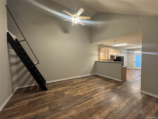 Building Photo - 189 Pine Meadows Cir