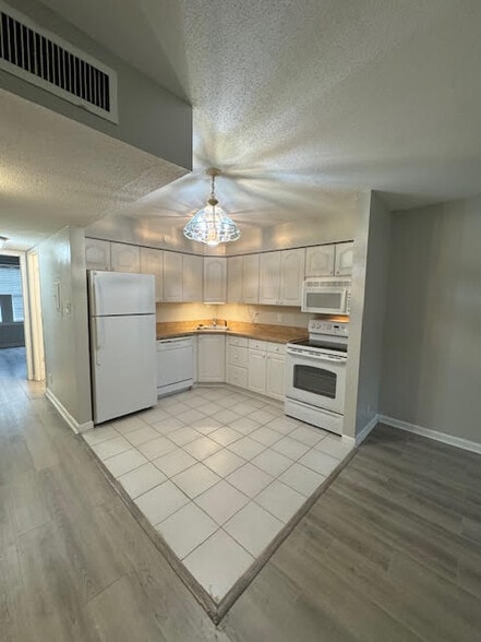 Building Photo - 3310 Washington Ave