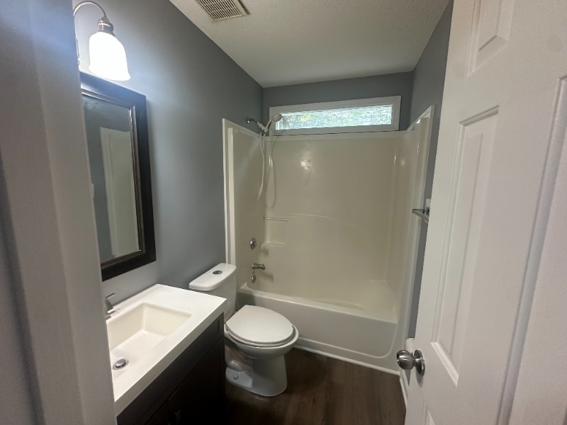 Building Photo - 3529 Singleleaf Ln