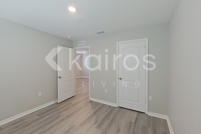 Building Photo - 30161 Fedora Cir