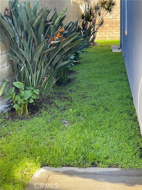 Building Photo - 26691 Calle Ultima