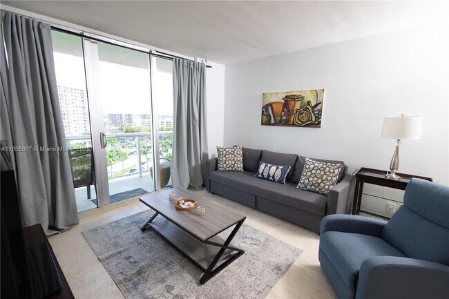 Building Photo - 3901 S Ocean Dr