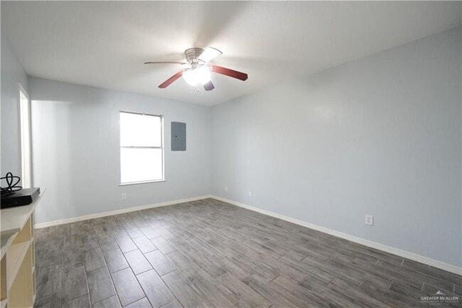 Building Photo - 4014 Aggassi Dr